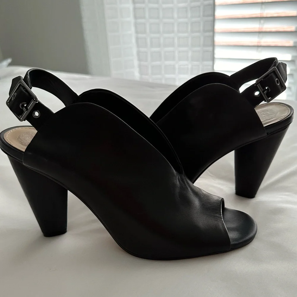 Vince Camuto Sandals, Black Leather w. Buckle,  4 inch heel, Size 9/40